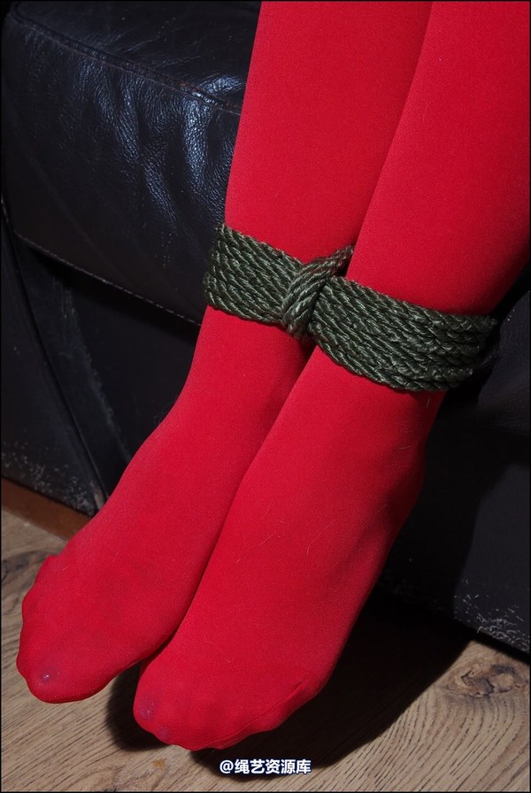 simplytied - RR in red tights 第 28 张图片