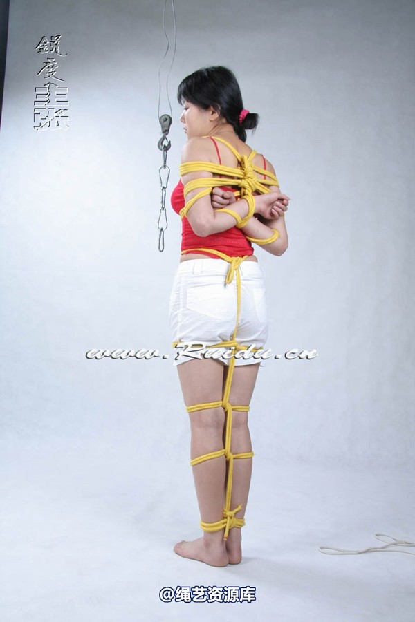 锐度主张 - 婷婷和嫣儿KB悬吊 第 255 张图片