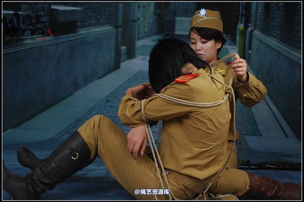 唯美之家 - 08-05-07特务 第 316 张图片
