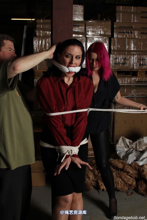 bondagebob - Caroline Pierce Temptress Kate The Takers 第 35 张图片