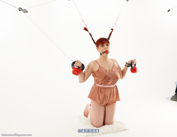 restrainedelegance - Pigtail Predicament 第 16 张图片