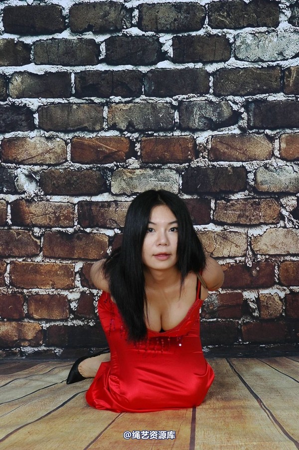 唯美之家 - 小柯红礼服 第 42 张图片