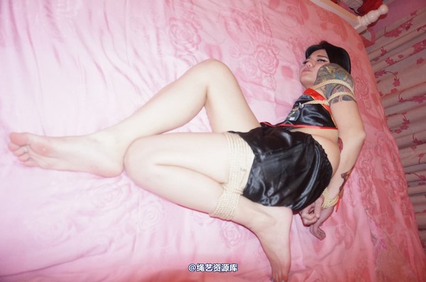 dk13美束馆 - 12.3-DJ黑肚兜-94P 第 43 张图片