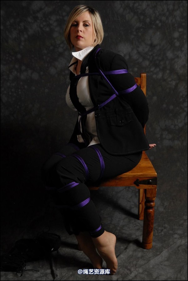 simplytied - P Woman in Black 第 39 张图片