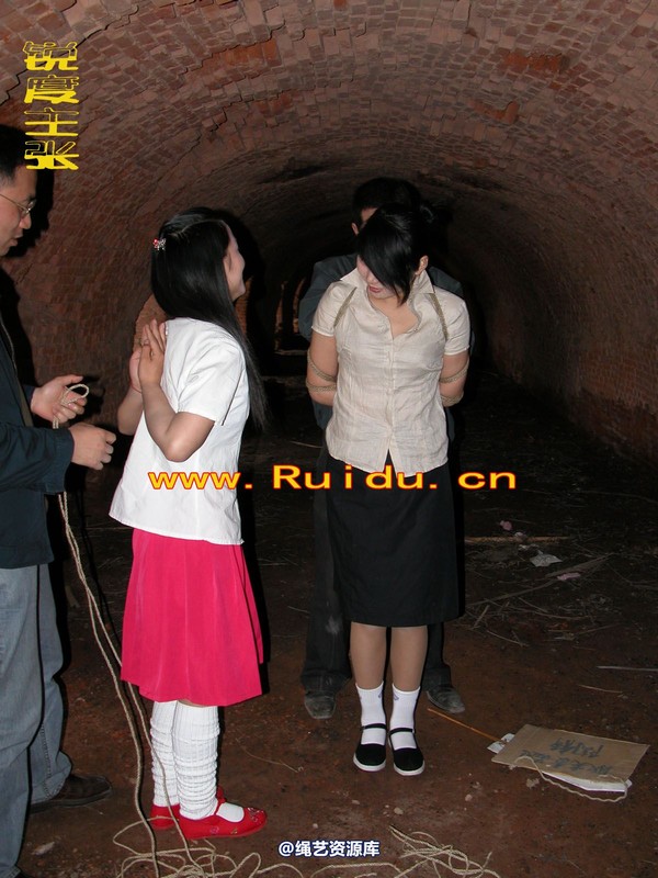 锐度主张 - 婷婷和新模－寒冰在窑厂 第 2 张图片