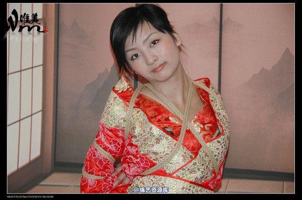 唯美之家 - 08-05-29盈盈汉服-护士装 第 182 张图片
