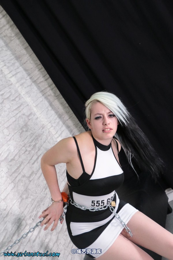 girlsinsteel - High Security cuffs 第 134 张图片