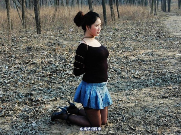 mj影视 - 2013-3-4陈沫踏青 黑丝美女最终的不归路 第 429 张图片
