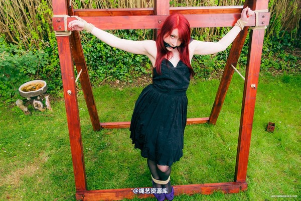 limitedaudience - 2014 syrah lee experiencing the cross 2 第 17 张图片