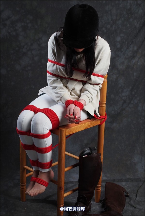 simplytied - Riding hat red rope 第 23 张图片