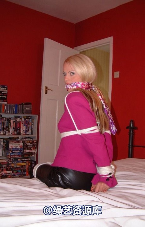 bondagebob - Jasmine Sinclair Bossy girlfriend 1 第 22 张图片