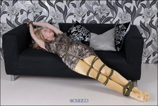 simplytied - Seamed Gold Wolfords 第 18 张图片