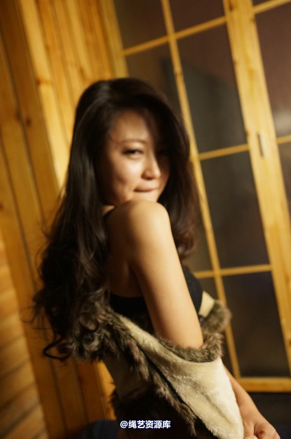 dk13美束馆 - 1.8-欢欢毛绒坎肩C-115P 第 12 张图片