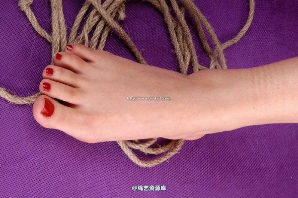 丽柜美束 - 2005-03-28 第 6 张图片