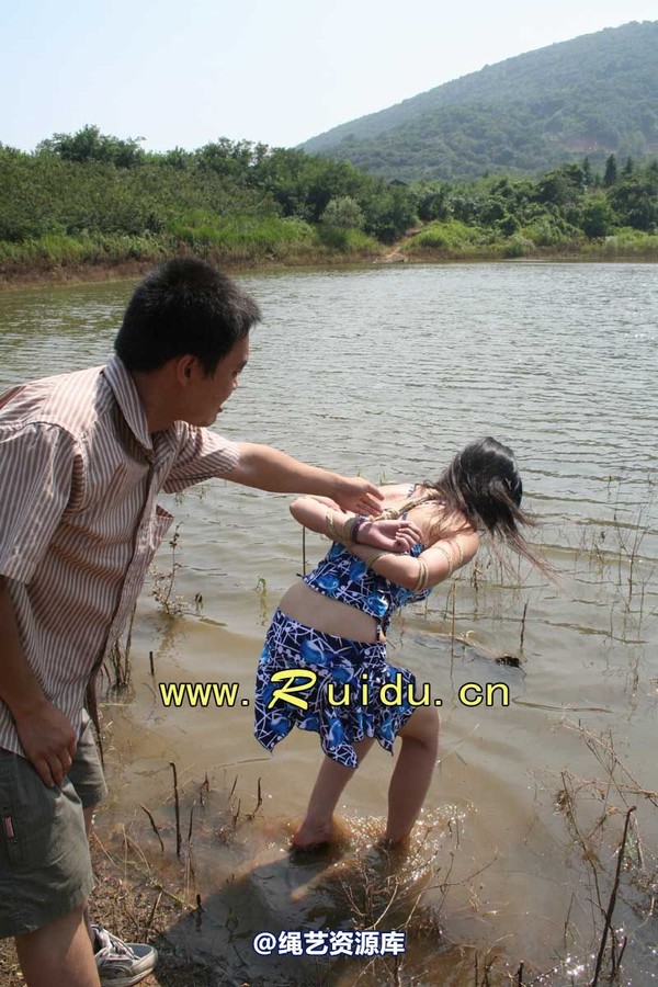 锐度主张 - 20070809第28期 宝宝鱼塘戏水图片 第 313 张图片