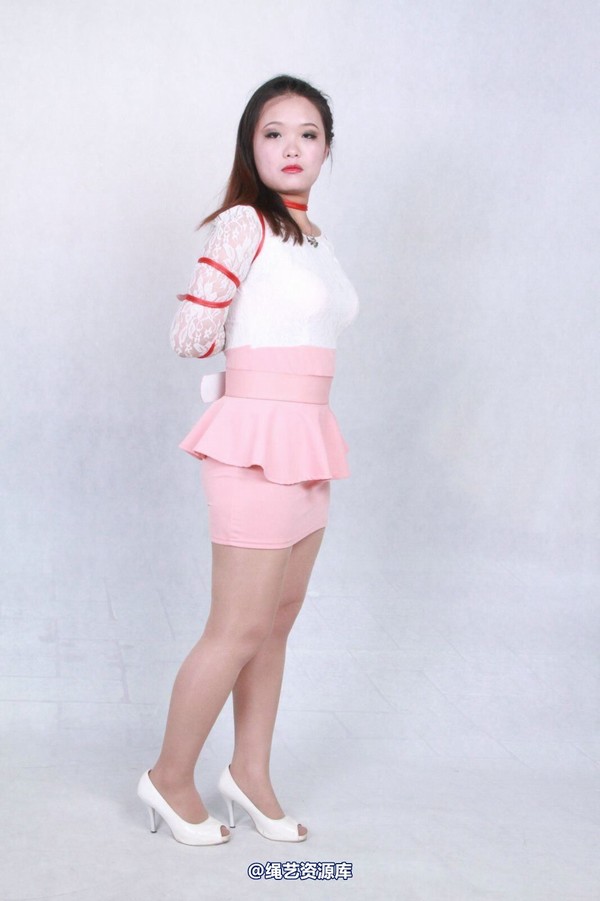 胜景山庄 - 194-美女体验绳艺 第 23 张图片