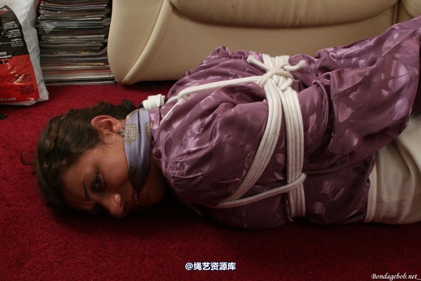 bondagebob - Anabelle Hogtied 第 47 张图片