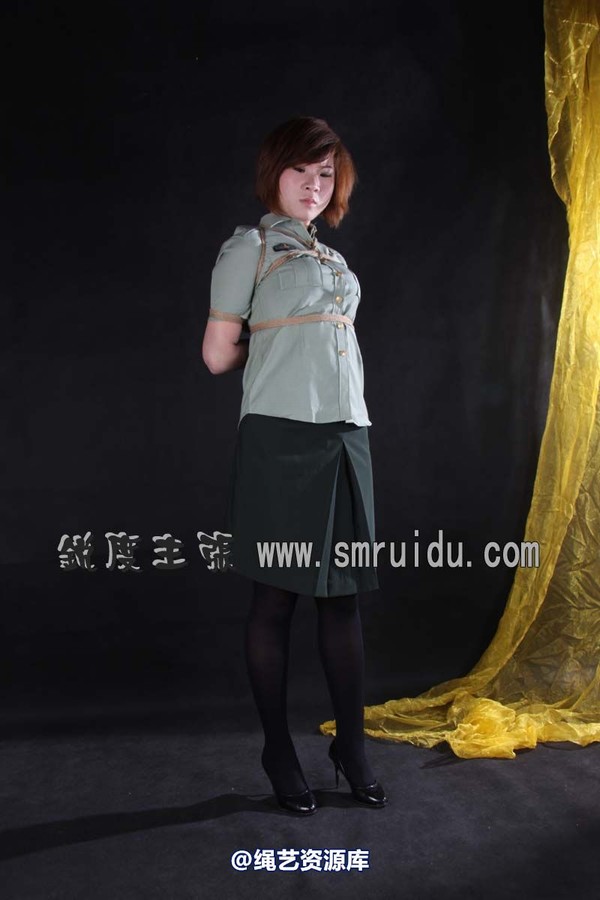 锐度主张 - 瑶瑶军服捆绑 第 38 张图片