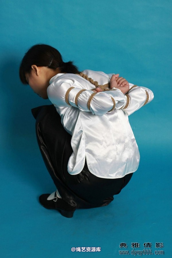 典雅倩影 - 163-五花大绑之矜持的萌萌 第 51 张图片