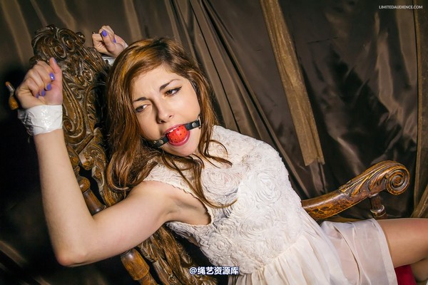 limitedaudience - 2014 trisha taped 第 25 张图片
