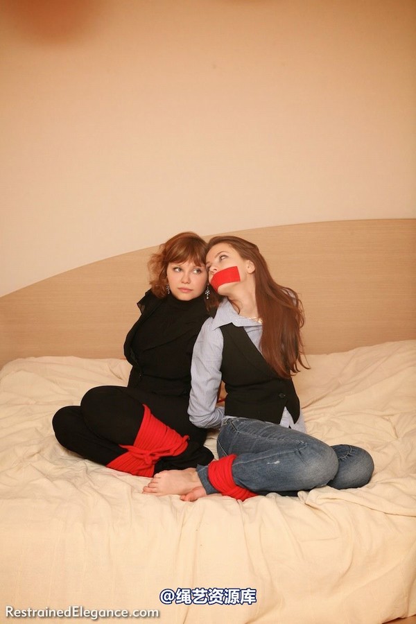 restrainedelegance - Two Girls, Twice the Fun! 第 105 张图片