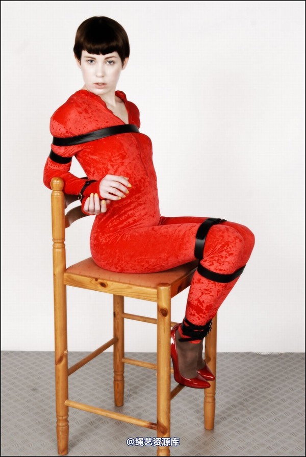 simplytied - Fawnya Red catsuit part 2 第 27 张图片