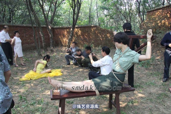锐度主张 - 第六届锦绣江南-军服老虎凳模特：碧菡 第 47 张图片