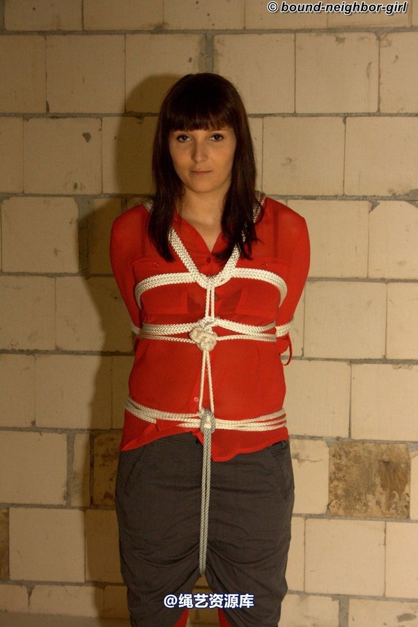 bound-neighbor-girl - Susan - Tied up in the Attic 1 第 14 张图片