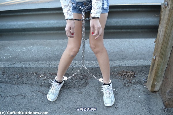 cuffedoutdoors - cod443 第 2 张图片