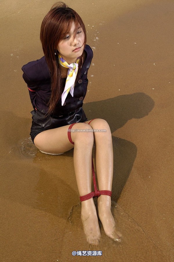 丽柜美束 - 2006-10-31 第 28 张图片