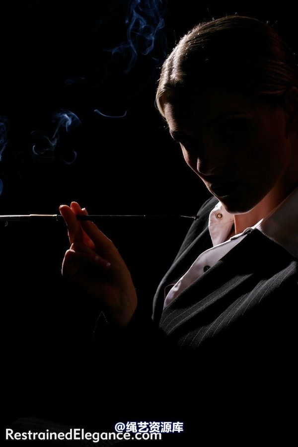 restrainedelegance - Femme Fatale 第 32 张图片