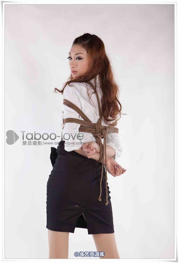 禁忌摄影 - No.061 Cicilia 制服下的�T惑�W 第 29 张图片