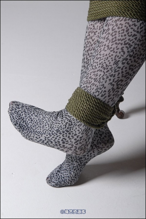 simplytied - Grey animal print 第 37 张图片