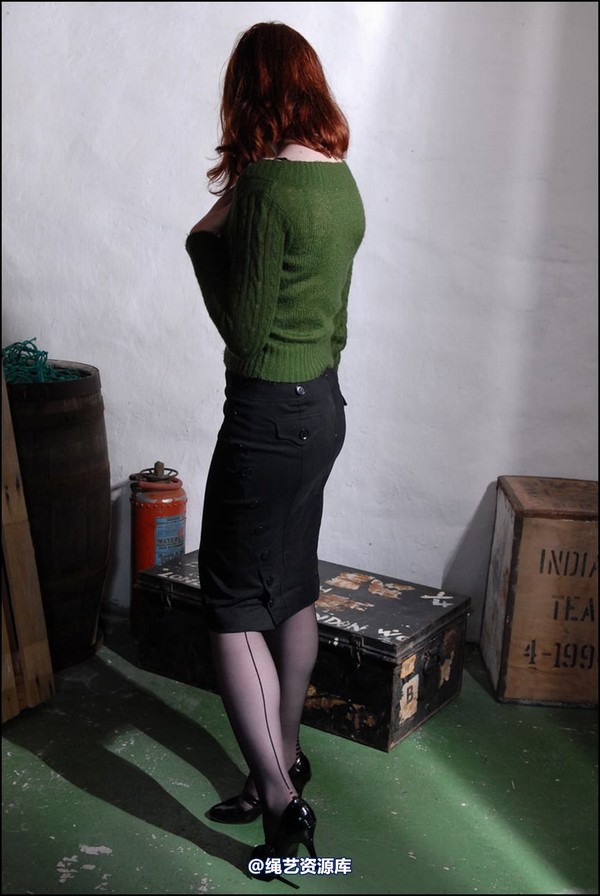 simplytied - Lex in seams II 第 4 张图片