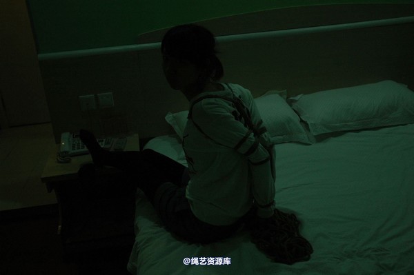 唯美之家 - 2010-10-22冉冉学生制服 第 36 张图片