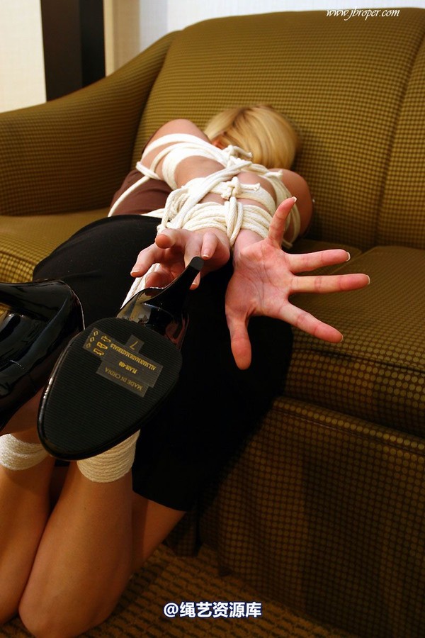 jbroper - Sara 2009-3 第 33 张图片