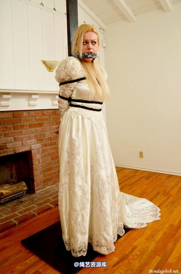 bondagebob - Martina Warren Bride 第 135 张图片