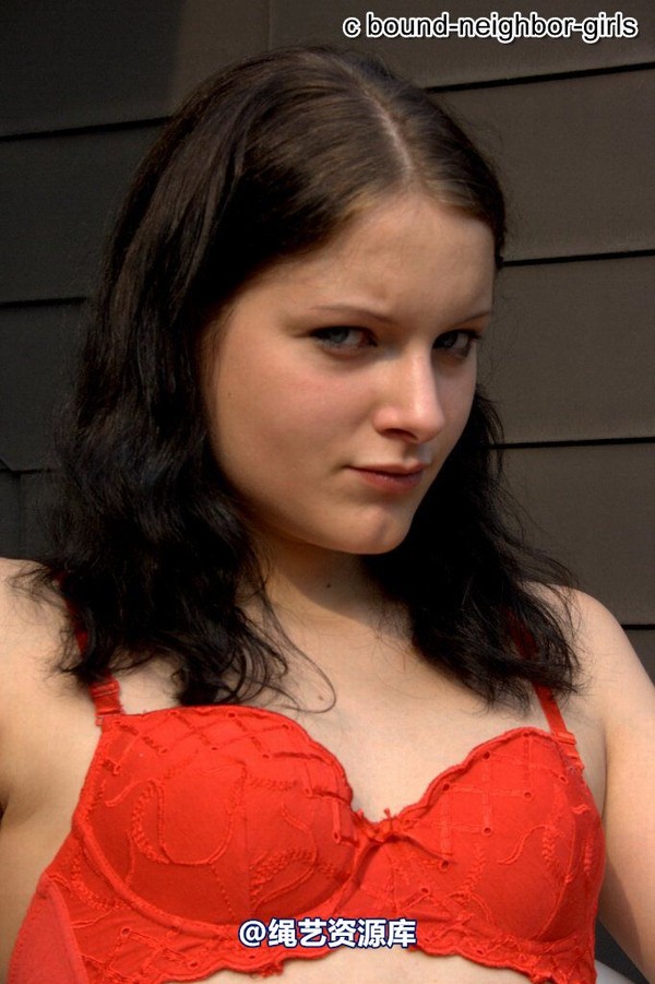 bound-neighbor-girl - Tanja sunbathing 第 22 张图片