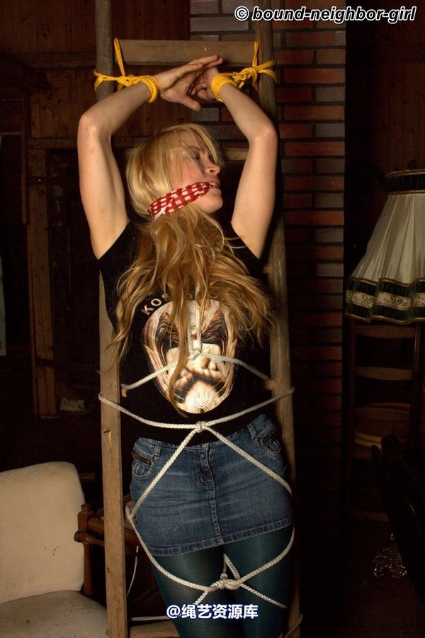 bound-neighbor-girl - Kate - Tied up in the attic 3 第 31 张图片