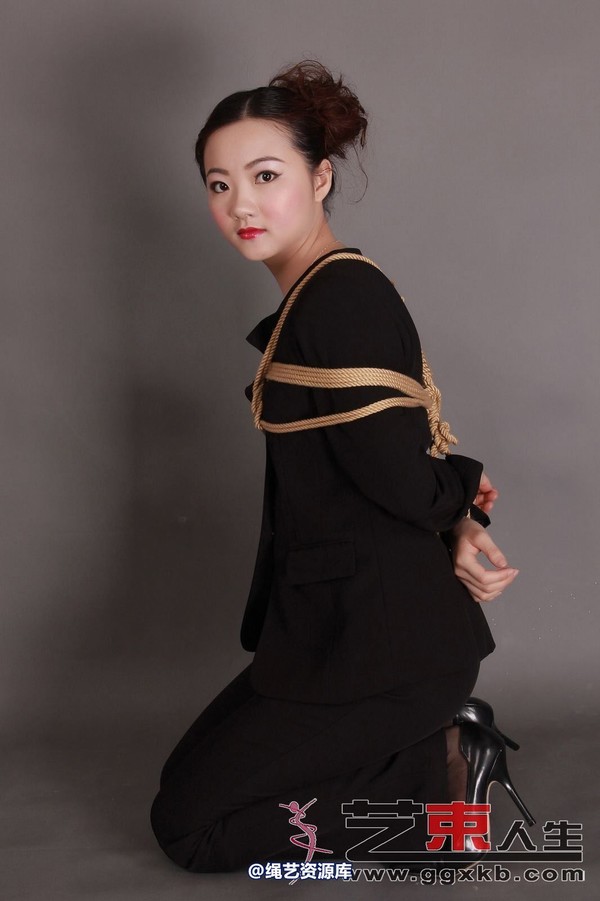 艺束人生 - 015-小蝶职业装礼服KB 第 40 张图片