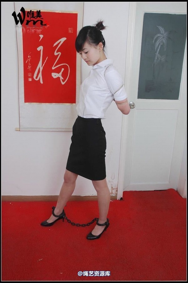 唯美之家 - 紧缚空姐子茹2010-5-8 第 15 张图片