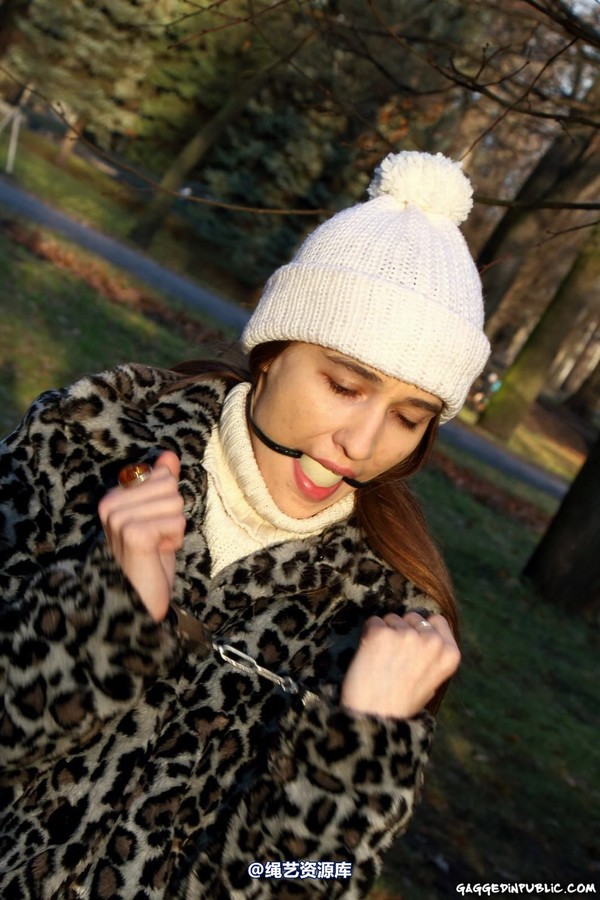 gaggedinpublic - gip399 第 39 张图片