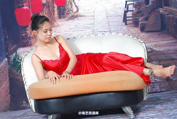 唯美之家 - 梦洁镣铐 第 25 张图片