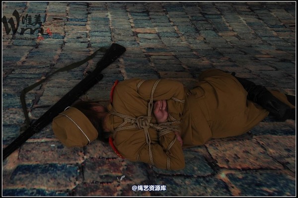 唯美之家 - 08-05-07新模特二 第 65 张图片