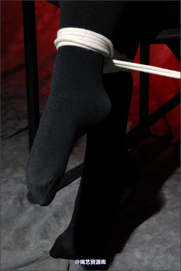 simplytied - How not to tie up a girl 第 35 张图片