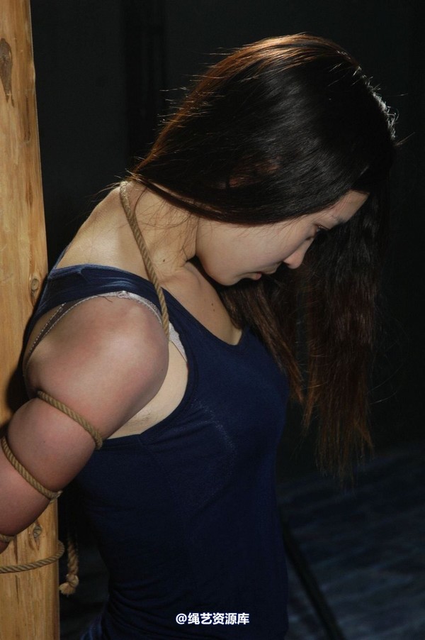 mj影视 - 梅子 美女与刑罚 1 第 145 张图片