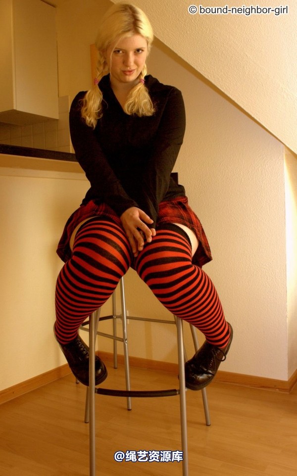 bound-neighbor-girl - Svenja - blind date with ropes 2 第 39 张图片