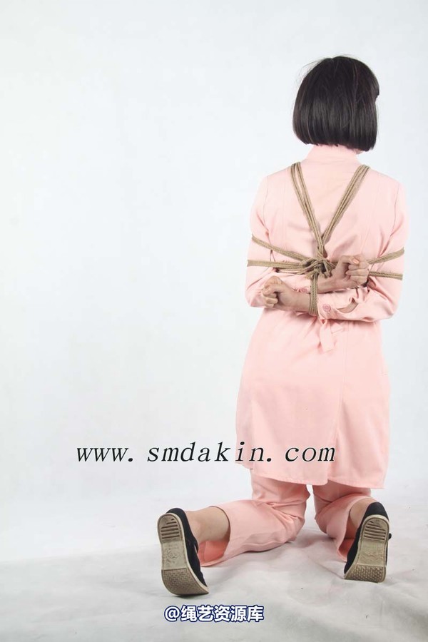 锐度主张 - 粉色护士服花样捆绑模特：碧菡 第 57 张图片