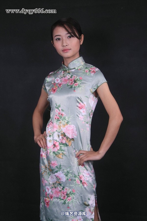 典雅倩影 - 093-忆君眼前如见君，瑶草芳兮思芬蒀 第 44 张图片