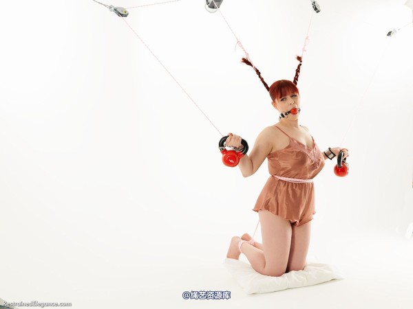 restrainedelegance - Pigtail Predicament 第 23 张图片